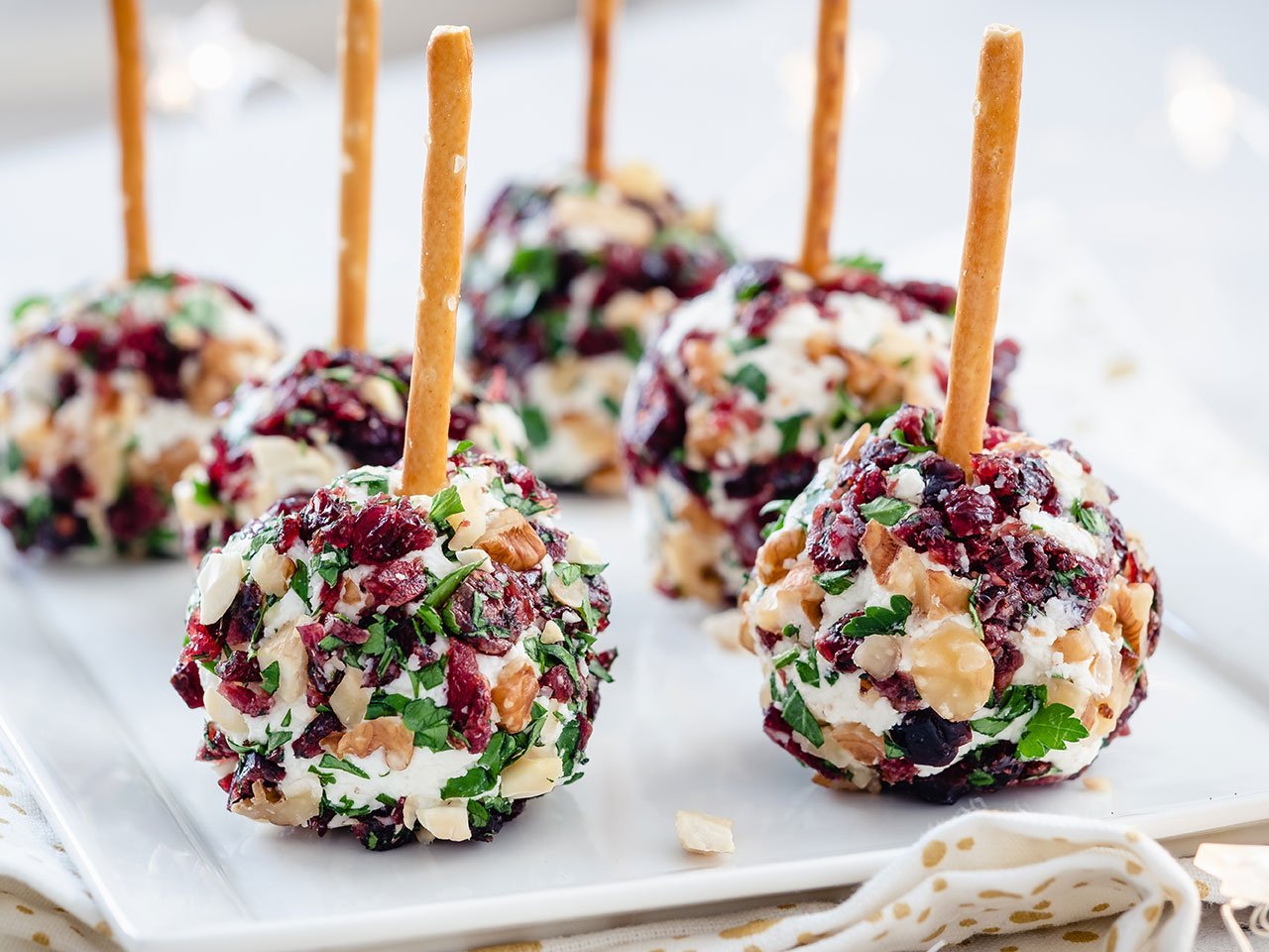 Cheese Ball Appetizers With Cranberries