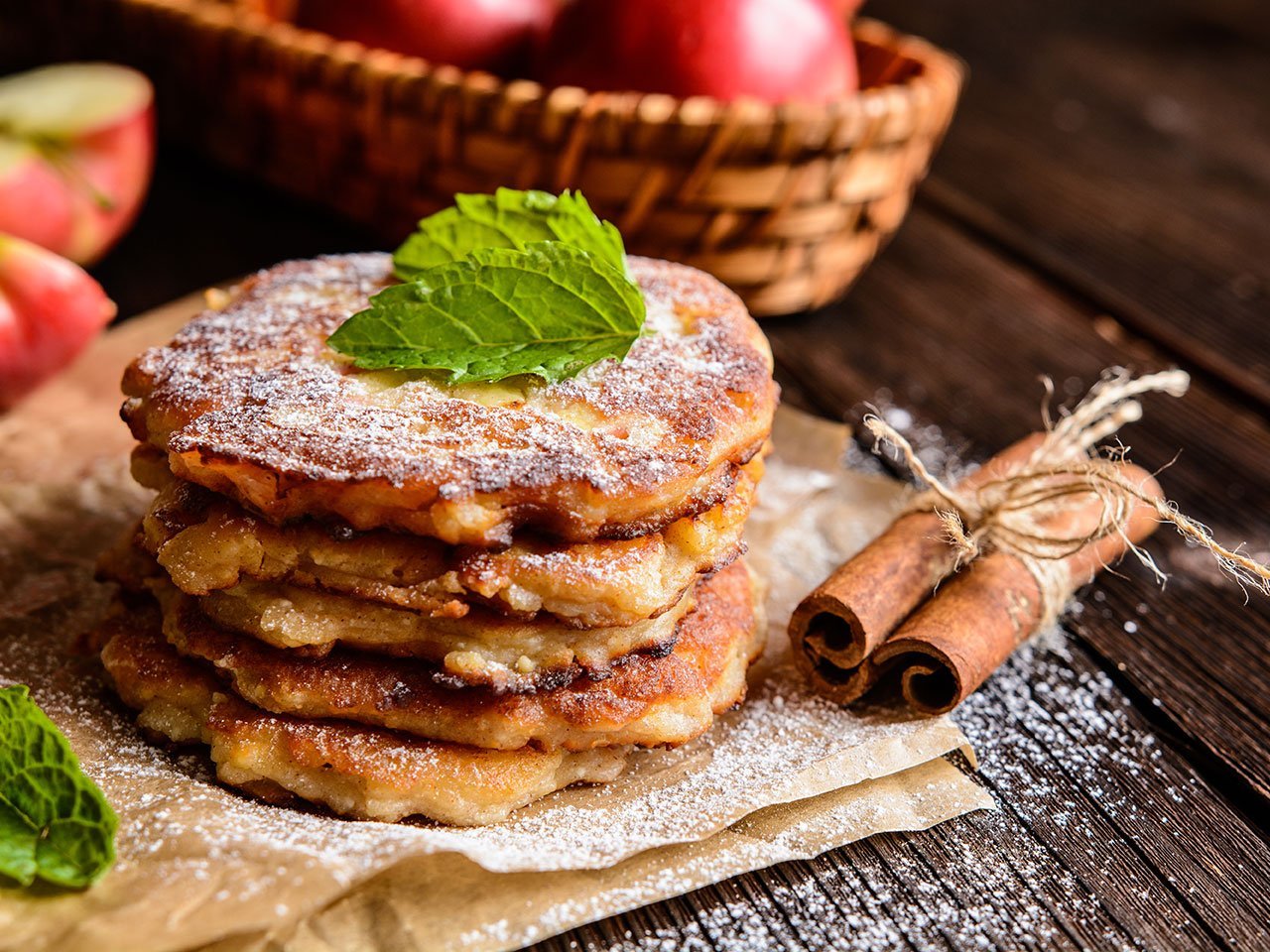 Sweet Apple And Curd Pancakes