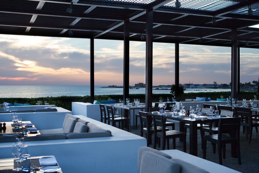 Almyra Notios Restaurant 1