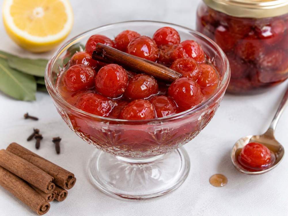 Γλυκό με ντοματίνια cherry